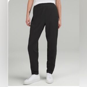 Lululemon Everlux High Rise Zip Leg Track Pant Full Size 10 Black Good condition